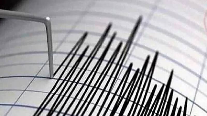 زلزال قوي يضرب إندونيسيا