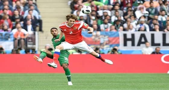 بالفيديو.. والصور.. الشوط الأول ينتهي بصدمة للأخضر