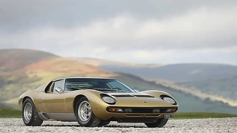 بالصور.. أغلى 10 سيارات نادرة فى العالم تباع في مزاد علني