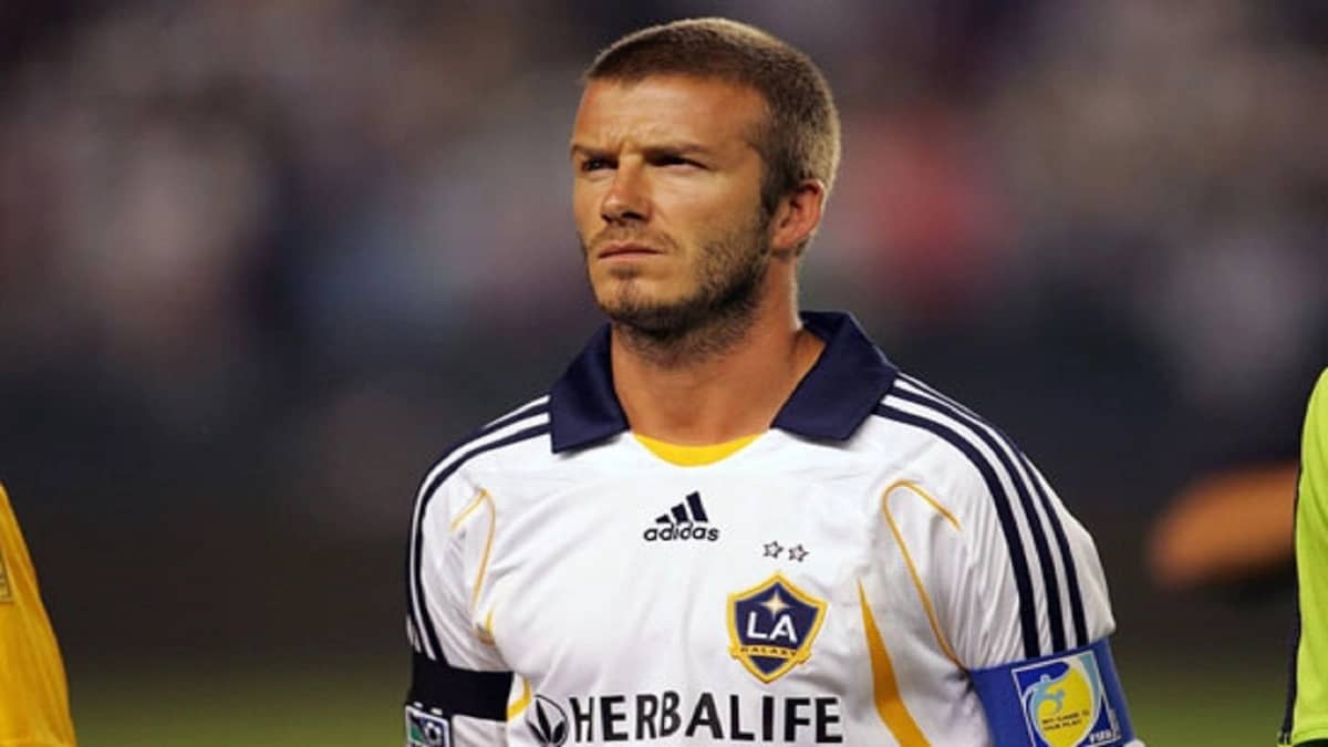 بيكهام يكشف تفاصيل مثيرة حول اعتزاله