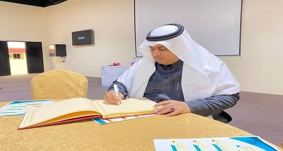 معرض لـ «فيزياء الفن» بمكتب «بنات» أبها