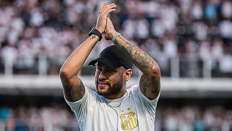 نيمار يعلن تعافيه من فيروس كورونا