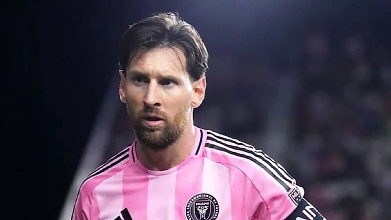 ميسي يستمر مع إنتر ميامي لـ 3 مواسم