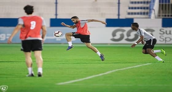 بالصور.. " الهلال " يعاود الركض بعد تغلبه على " الاتفاق "