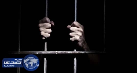 «قرارات رسمية بعد قليل» عبارة تقود نشطاء التواصل للسجن