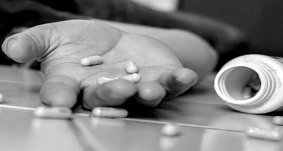 زوج ينهي حياته بعدما تركت زوجته المنزل!