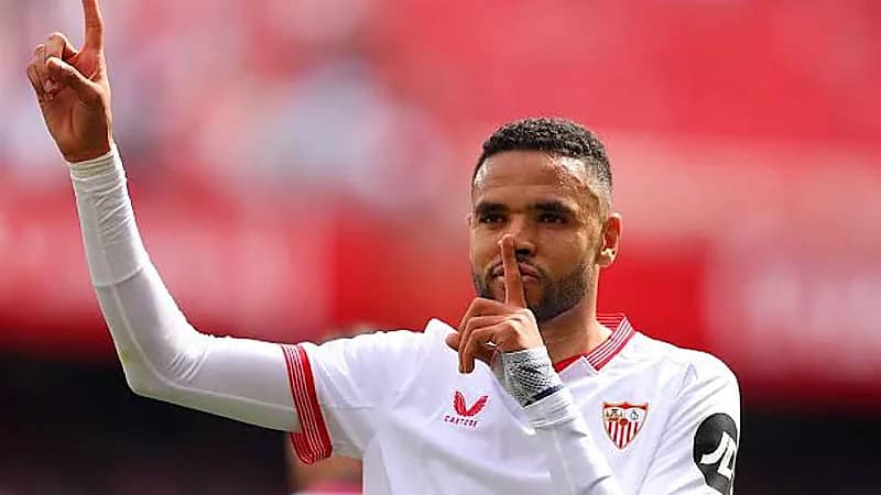 القادسية يقرر التعاقد مع النصيري