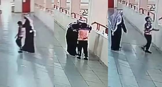 بالفيديو.. معلم ينقذ حياة طالب تعرض لحالة اختناق بتبوك