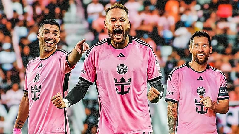 نيمار يرغب في الانضمام إلى إنتر ميامي والهلال يتمسك بموقفه