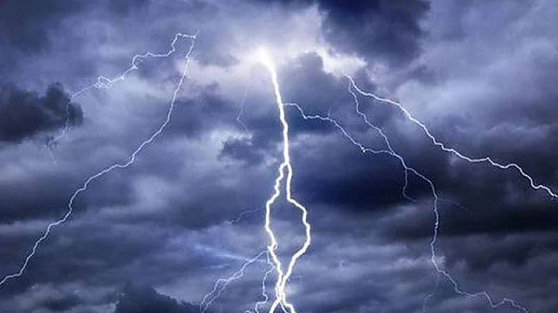 مصرع وافد بصاعقة رعدية في عارضة جازان