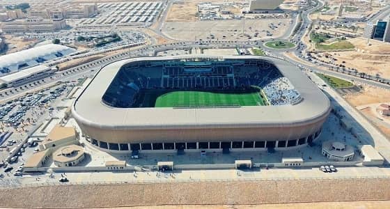 ملعب جامعة الملك سعود بالرياض يخضع للصيانة