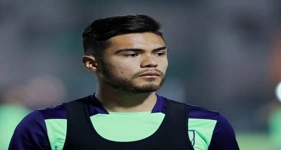 مدافع الأهلي مهدد بالغياب عن مواجهة الاتفاق