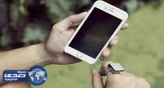 ⁠⁠⁠⁠⁠بالصور.. خاتم صوتي ذكي لإجراء المكالمات عبر أصابع اليد