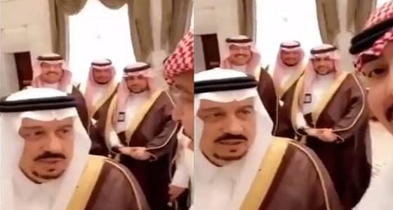 بالفيديو.. هدية غير متوقعة من مواطن لأمير الرياض