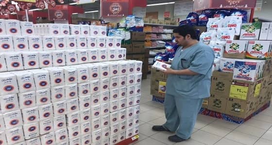 إغلاق 524 منشأة مخالفة بالرياض