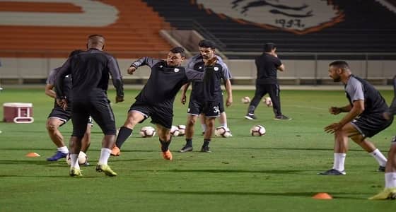 بالصور.. الشباب ينهي تحضيراته للتعاون