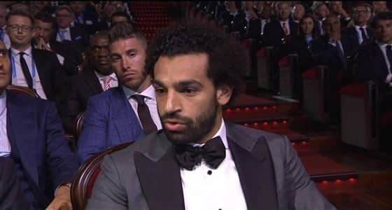 بالفيديو.. هكذا التقى محمد صلاح مع " راموس "