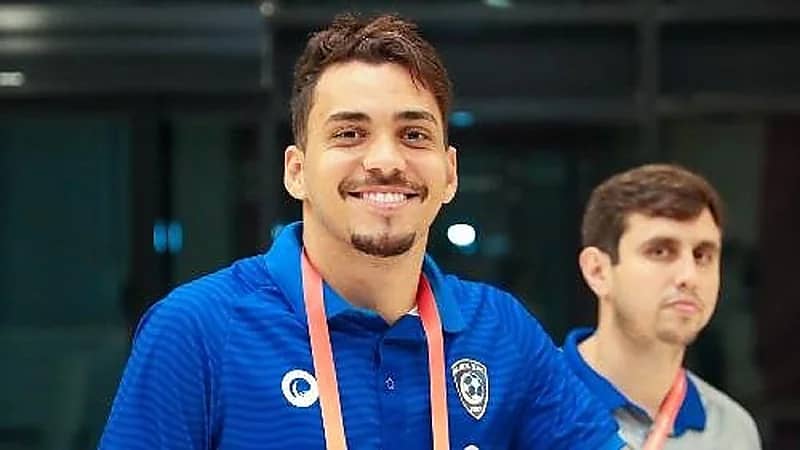 الأهلي يتفاوض مع "كارلوس إدواردو" للتعاقد معه