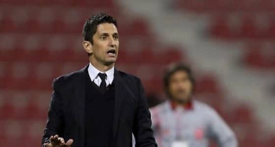 مدرب الهلال يبدأ مغامرات الموسم الجديد مع الأهلي