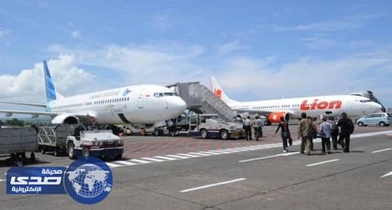 اتهام خمسة سعوديين بمحاولة تفجير طائرة.. وسفير المملكة بأندونيسيا يحل اللغز