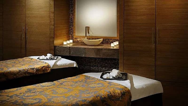 ضبط 33 شخصا بينهم 22 سيده في مركز تدليك مشبوه