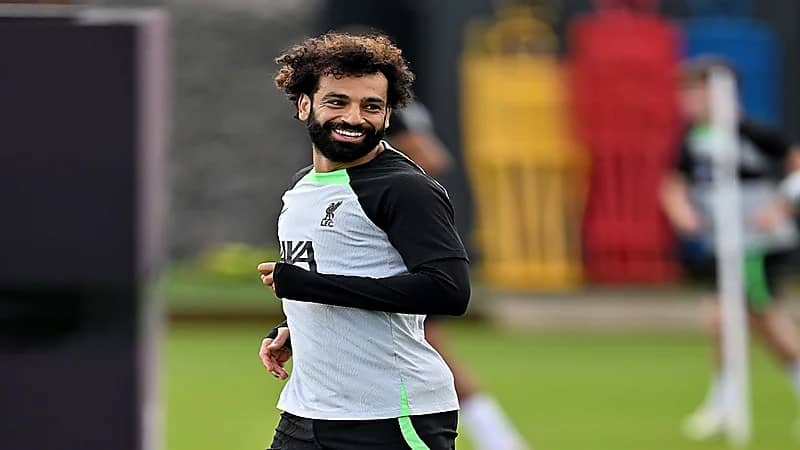 محمد صلاح يصل إلى جدة غدا