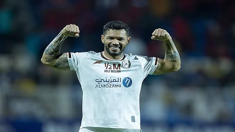 الغواسيل يتمسك بجونيور لقيادة هجوم الشباب