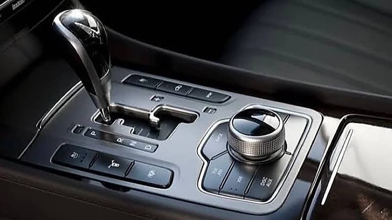 "خبراء سيارات" يوضحون خطأ يتسبب في إتلاف ناقل الحركة