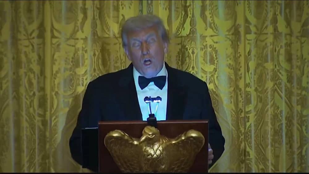 ترامب: ولي العهد أعطاني عبارة في الرياض ومن يومها أستخدمها في كل مكان.. فيديو