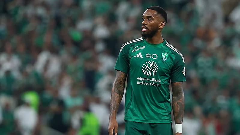 مهاجم الأهلي يغيب عن لقاء الرائد