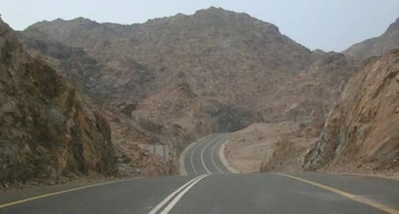 تحذير لمرتادي الطريق بعقبة المحمدية بسبب الضباب