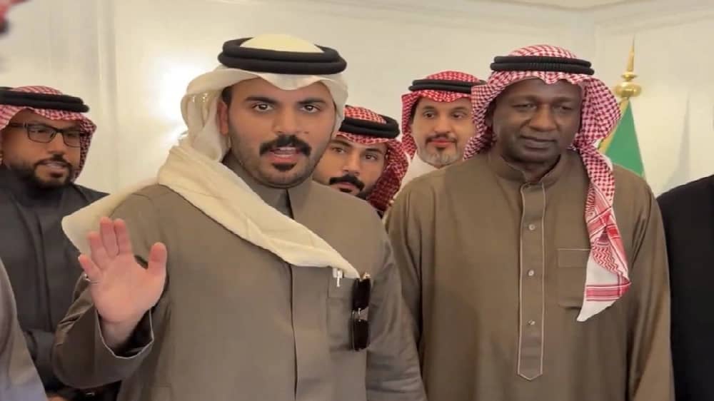 غازي الذيابي يعلن مكافأة للاعبي النصر حال الفوز على الهلال