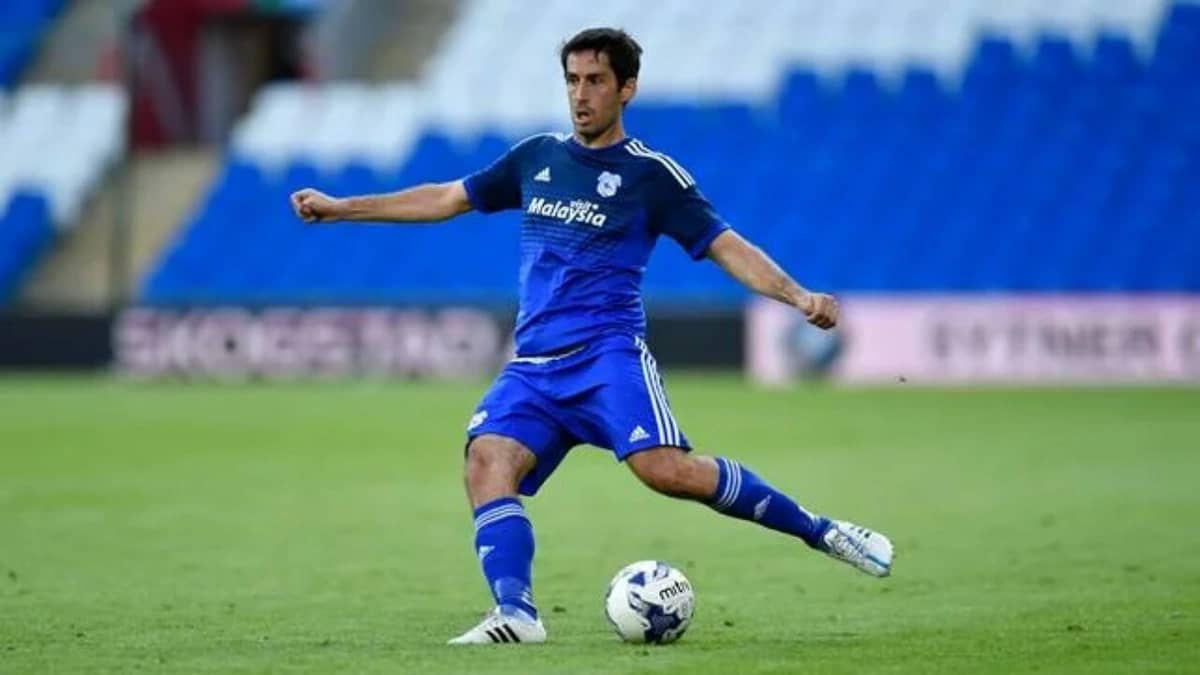 وفاة نجم الدوري الإنجليزي السابق خلال فترة العزل