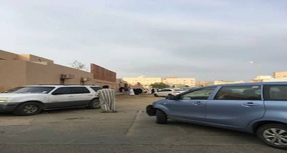 بالصور .. إخلاء مجمع طالبات بمخطط 5 بجازان