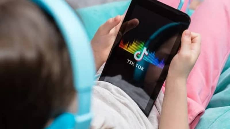 سبب إدمان الأطفال على فيديوهات تيك توك