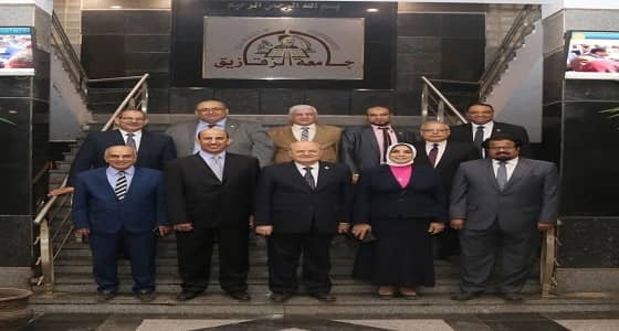 الملحق الثقافي السعودي يزور جامعة الزقازيق ويلتقي بالطلاب وإدارة الجامعة