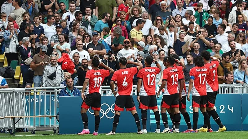 مصر تفوز على أوزباكستان بهدف نظيف .. فيديو