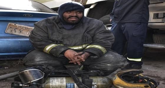 بالصور.. إصابة امرأتين باختناق في حريق منزل بجدة