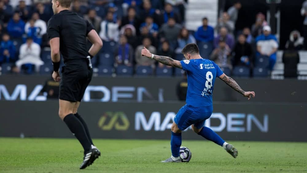 ردة فعل معلق فرنسي على هدف نيفيز ضد الحزم .. فيديو