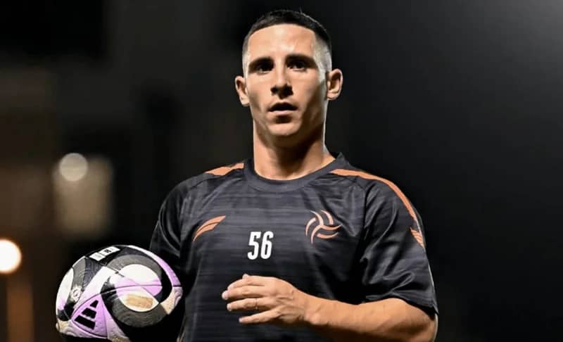 لاعبو الشباب يحتفلون بمولد طفل بودينس .. فيديو