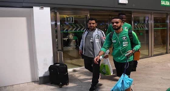 بالصور..بعثة الأخضر تغادر إشبيلية الإسبانية عائدة إلى الرياض