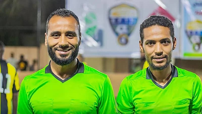 نقل حكم ليبي إلى العناية المركزة بعد الاعتداء عليه وإشهار مسدس في وجهه