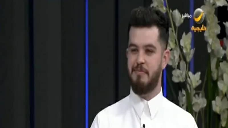 شاهد.. أمريكي يتحدث عن عشقه للأجواء والعادات الرمضانية في المملكة 