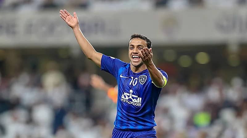 "الشلهوب" يبدأ مهمة جديدة في الهلال