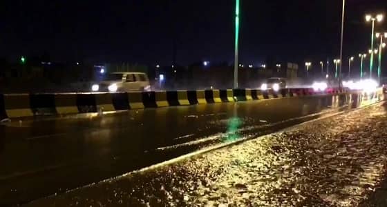 أمطار على محافظة رجال ألمع