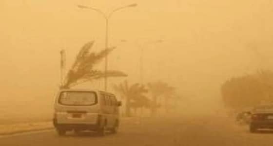 " الأرصاد " رياح سطحية تؤدي لانعدام الرؤية الأفقية على مكة