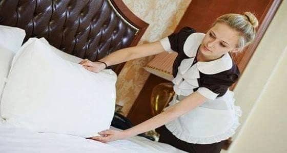 عاملات نظافة يعملن عاريات مقابل 45 استرليني ببريطانيا