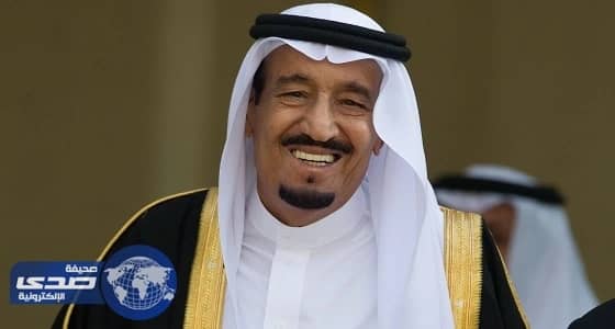 خادم الحرمين يوجه بمراعاة الحالات الإنسانية للأسر المشتركة السعودية القطرية