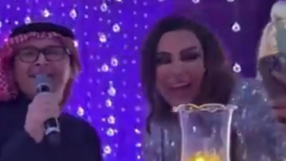 أحلام وعبدالمجيد عبدالله يشعلان مواقع التواصل بغنائهما معًا .. فيديو