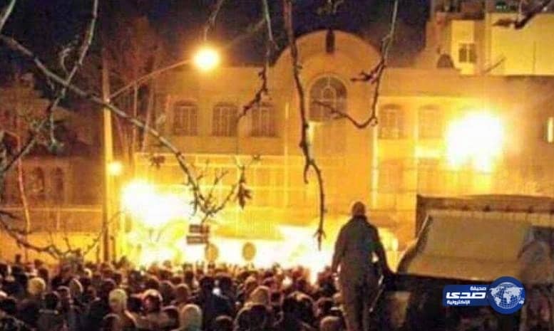 للإشتباه في كونه جاسوسا..إيران تعتقل أحد أعضاء فريق التفاوض النووى